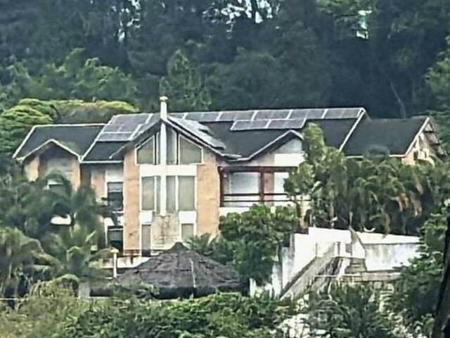 #14 - Casa para Venda em Santana de Parnaíba - SP
