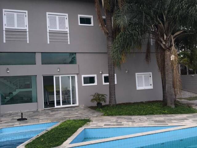 Casa para Venda em Santana de Parnaíba - 5