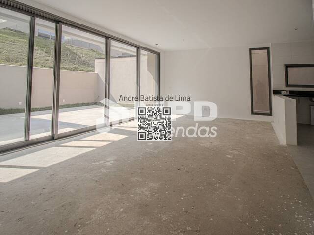 Casa para Venda em Santana de Parnaíba - 5