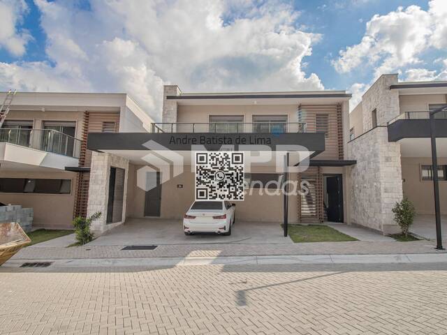 #103 - Casa para Venda em Santana de Parnaíba - SP