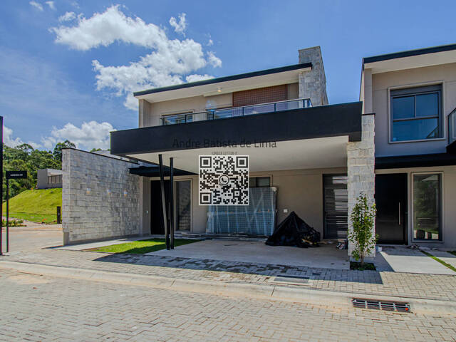#107 - Casa para Venda em Santana de Parnaíba - SP