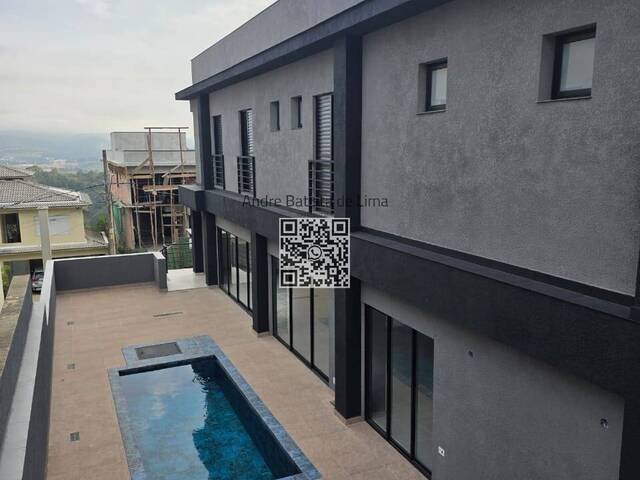 Casa para Venda em Santana de Parnaíba - 4