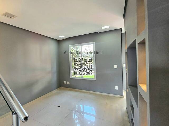 Sala Living para Venda em Santana de Parnaíba - 4